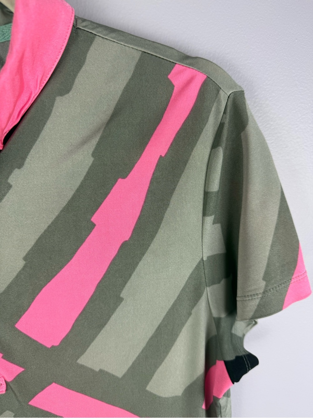 Jamie Sadock Medium Short Sleeve Golf Polo Shirt Pink Olive Abstract Print - Picture 6 of 13